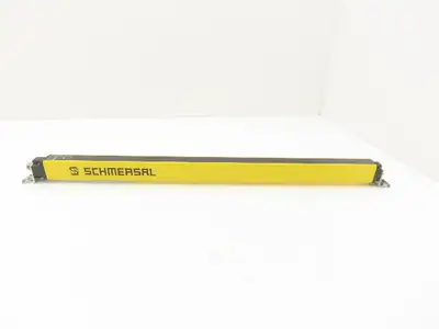 Schmersal  Safety Light Curtain Transmitter Only Clear Lense