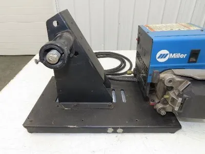 Miller S-62 Mig Welder Wire Feeder 24V Series 60 Millermatic Single Spool