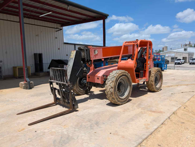 USED 2017 Skytrak 6042
