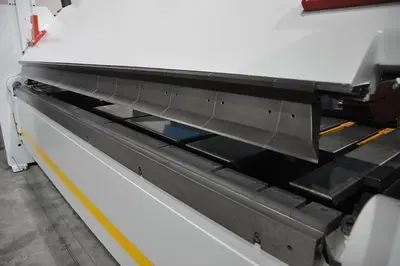 USED RAS 3200 X 4 MM CNC