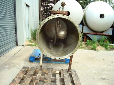 650 L S/S Horiz Pressure Vacuum Vessel