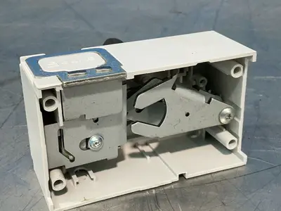 Used EATON NZM1XDV Circuit Breaker Parts Ohio US | HGR 24 #1323872