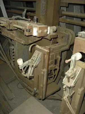 LANCASTER LCAP-892 TWO-WAY ASSEMBLY CLAMP / PINNING MACHINE