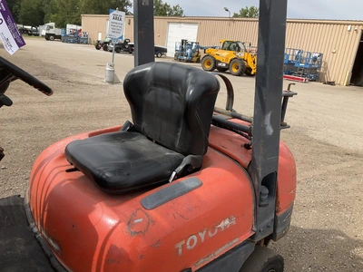 Used TOYOTA 42-6FGU25 Internal Combustion Forklifts: Pneumatic Tire Michigan US | Miedema Asset Management Group #1461582