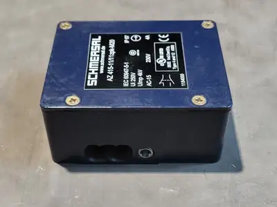 NEW SCHMERSAL AZ 415-11/11ZPK M20