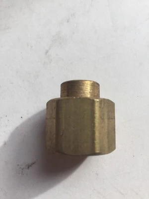 *New* 3/8" X 1/8"  Brass Reducer Coupling (Lot Of 4) *Warranty*