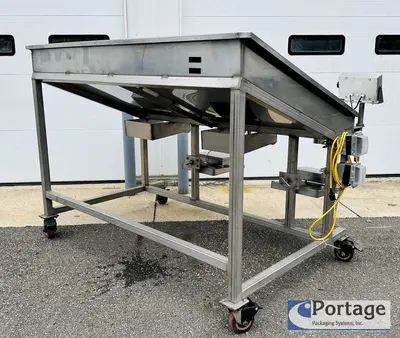 USED HEINZEN MANUFACTURING INTERNATIONAL 2720 MANUAL PACKING TABLE W/ DUAL SCALES