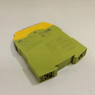 Used PILZ PNOZS724VDC4N/O1N/C Relays & Switches Michigan US | Ideal Machinery #1288781