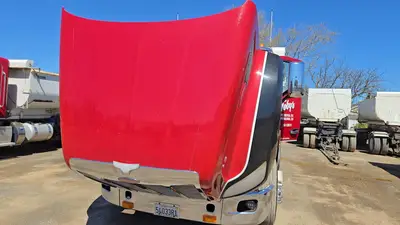 USED 2015 PETERBILT 579