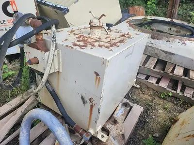 Used AFTERMARKET MOTOR OIL TANK Fuel Oil Tanks Pennsylvania US | East West Machinery & Drilling #1417295