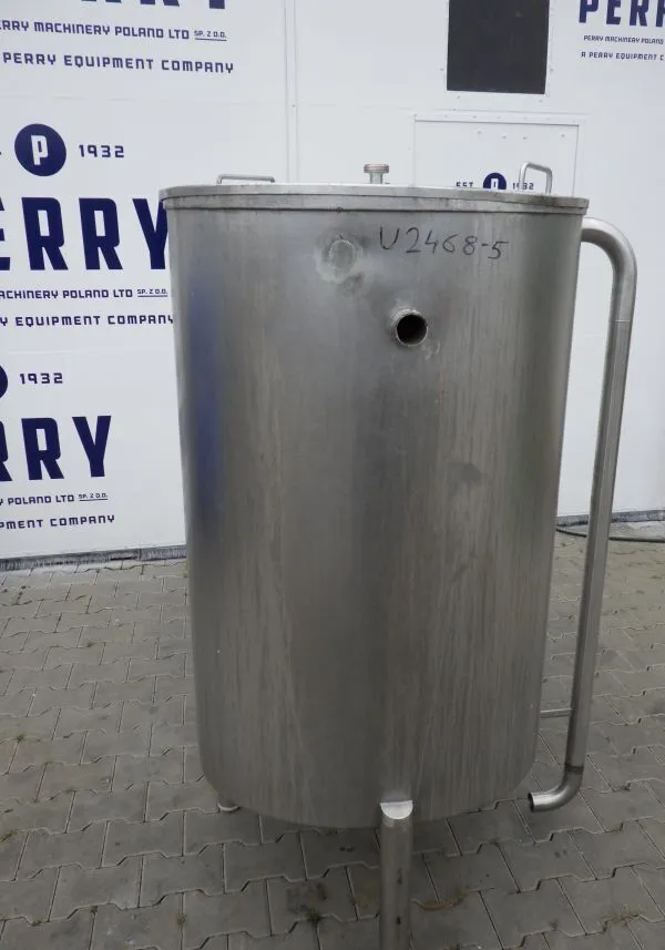 600 l Vertical stainless steel storage tank