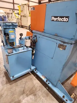 USED 2007 PERFECTO 28-36-7