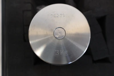 USED ATLANTIC SCALE COMPANY 3KG