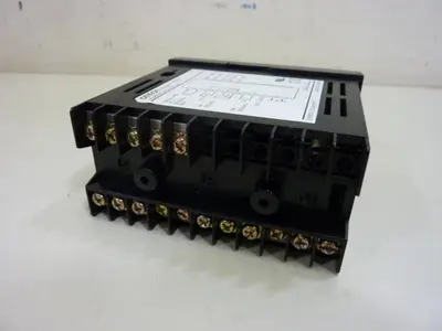 USED OMRON E5ENT-R3TC