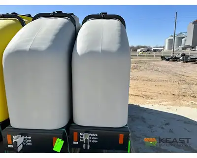 Used DEMCO _UNKNOWN_ Liquid Fertilizers Iowa US | Keast Enterprises #1360217