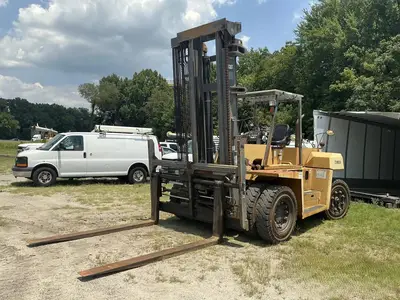 Used 2006 CAT DP100 Internal Combustion Forklifts: Pneumatic Tire Texas US | TB Forklifts #1331915