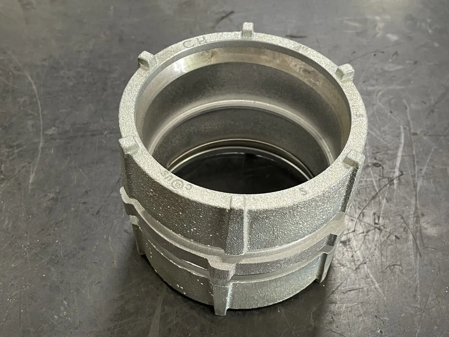 4" Malleable Iron Rigid Compression Coupling