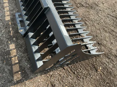 Used _UNKNOWN_ _UNKNOWN_ Rock Buckets Michigan US | Miedema Asset Management Group #1397323