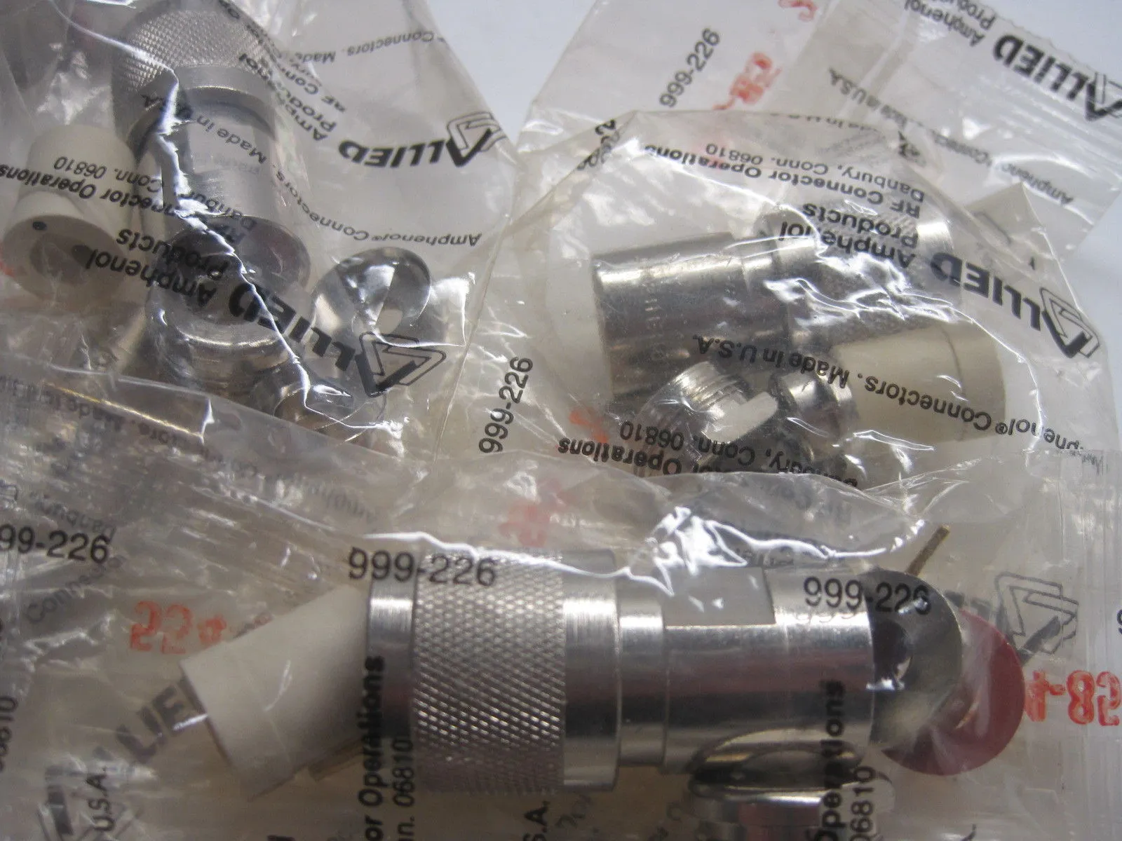 5 NEW AMPHENOL 999-226 CONNECTOR 999226