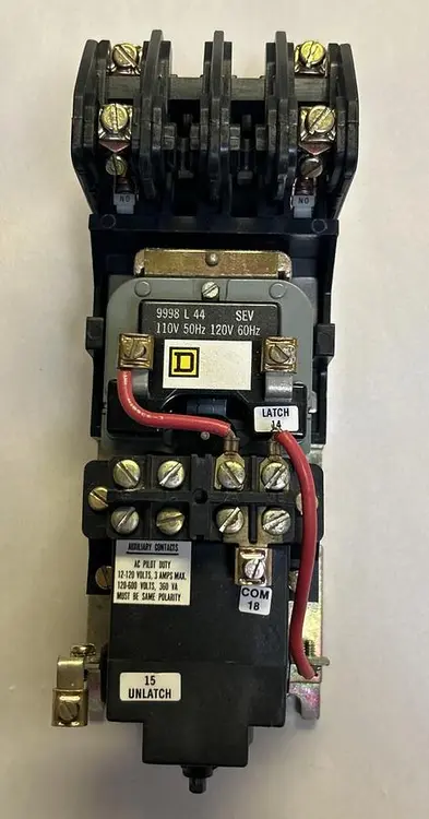 Used SQUARE D 8903L040 Miscellaneous Equipment (Electrical & Power) | Surplus Asset Holdings #1191082