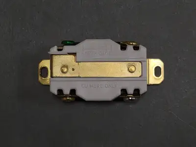 NEW HUBBELL HBL2720