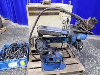 USED 2013 YASKAWA MOTOMAN MOTOMANMH6