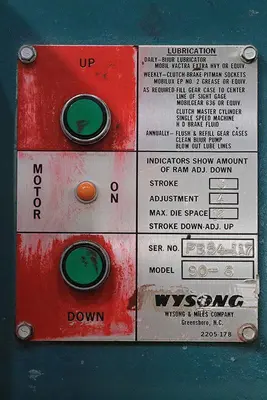 90 TON x 8' WYSONG MODEL 90-6 AIR CLUTCH MECH. PRESSBRAKE
