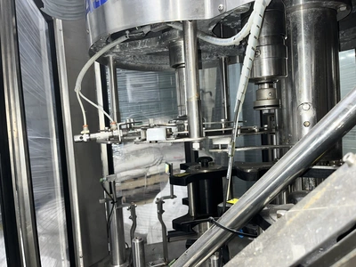 Kompass Single Head Capper Type TP 459