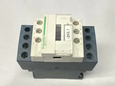 LC1DT20 | Schneider Electric  Contactor 20A 24VDC w/ LAD4TBDL -  Used