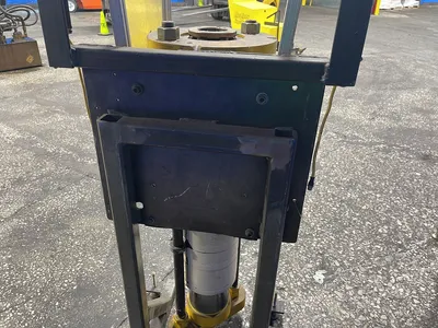 4.5” Diameter  Hose Crimper
