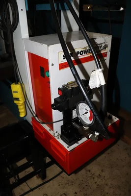OTC Series YD-50 50 Ton H Frame Hydraulic Press