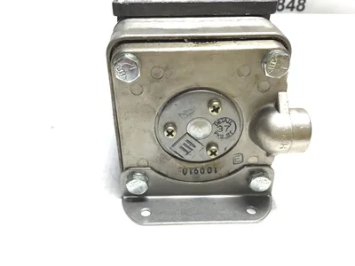 Barksdale CDPD2H-A80SS Dialmatic Pressure Switch Type 4 Proof Pressure 160PSI 11Bar