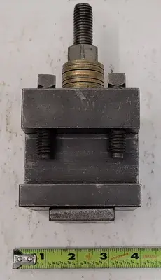 Used SQUARE D SQUARE TOOL POST HOLDER Misc Industrial Equipment Kentucky US | Aucto #687370