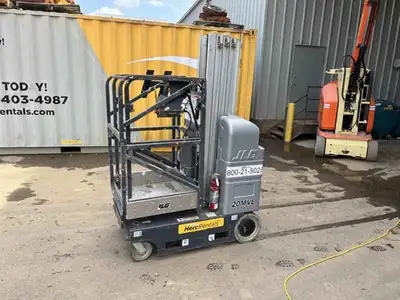 USED 2020 JLG 20MVL
