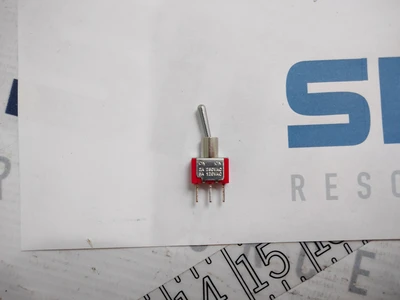NEW E-SWITCH ST124003