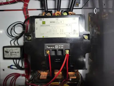 USED SQUARE D MODEL 6