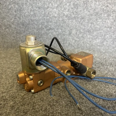 Used Versa VPG-4322-UG-21 Solenoid Valves California US | Davliegogo LLC #1707429