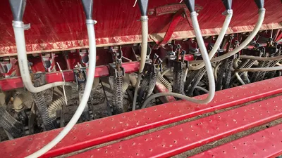 JI Case 5500MTDR SEEDER | Iron Listing (83)