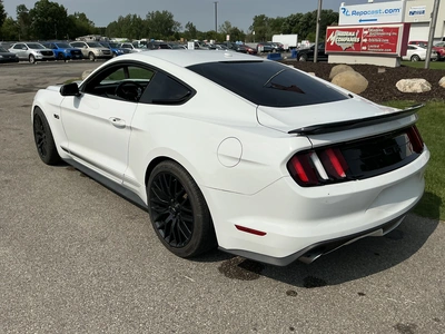 USED 2016 FORD MUSTANG