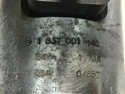 USED BOSCH 0 810 001 825
