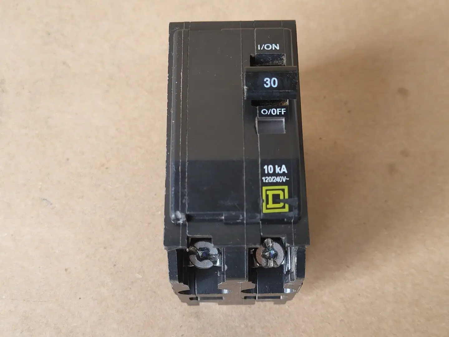 USED SQUARE D QO230