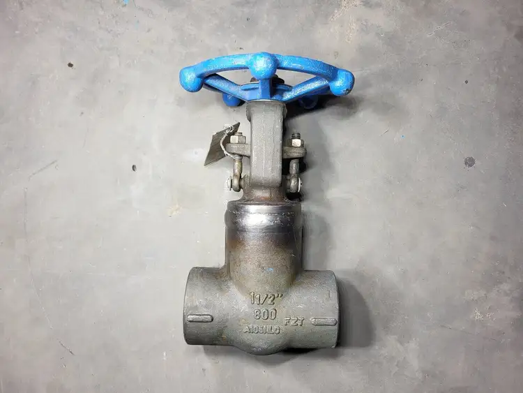 Used SMITH 0870 Valves/Fittings British Columbia CA | Lenmark #368460