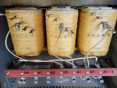Used BEAVER TVR15H-T34A Transformers British Columbia CA | Lenmark #1426774