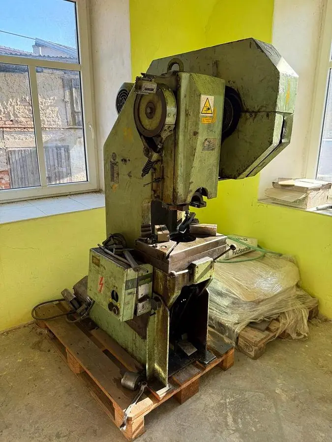Used 1970 SMERAL LENR 10 Gap Frame (OBS) Presses CZ | Amaron s.r.o. #1066618