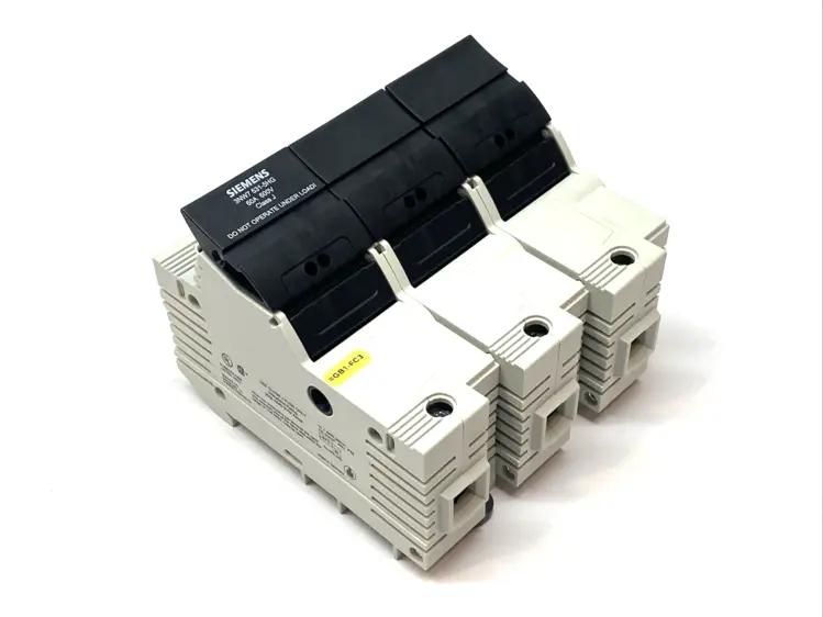 Used Siemens Fuse Holder Class J 60A 600V w/ 3x Bussman LPJ-40SP Fuses Fuse Accessories Michigan US | Maverick Industrial Sales #1389521
