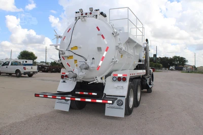 Used 2019 KENWORTH T880 Septic/Sewer/Vacuum Trucks Texas US | Roll Off Truck World #1491813