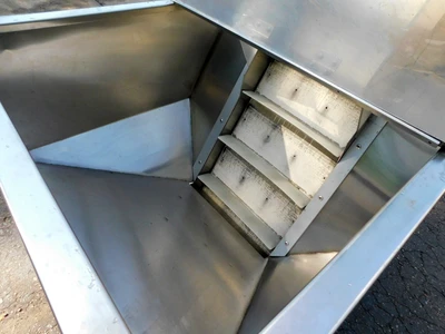 USED NEW ENGLAND MACHINERY FEEDER 20 CFT HE