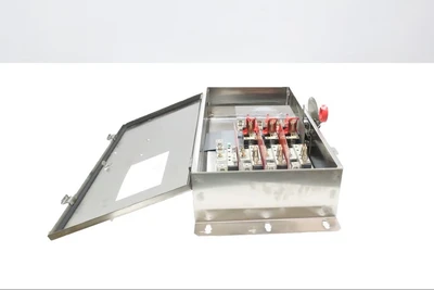 Used _UNKNOWN_ _UNKNOWN_ Switchgears Ohio US | Aucto #1396753