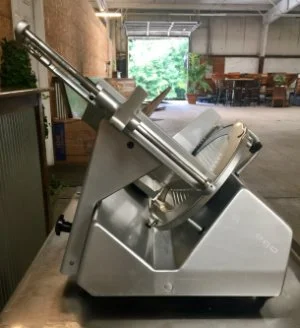 1-0241 Bizerba SE12 US Manual Slicer