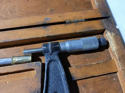 USED L.S. STARRETT NO. 436